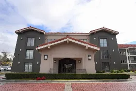 Photograph of La Quinta Inn, Fresno