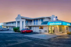 Photograph of Motel 6, Richland