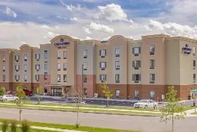Photograph of Candlewood Suites, Eau Claire