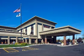 Photograph of Hampton Inn, Brookfield