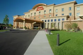 Photograph of Hampton Inn, Madison
