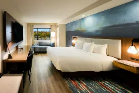 Photograph of Oshkosh Marriott Waterfront Hotel & Convention Center, Oshkosh