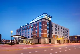 Photograph of Aloft, Milwaukee