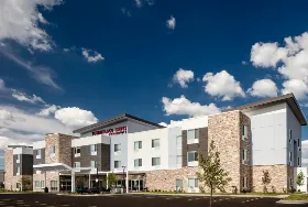 Photograph of TownePlace Suites, West Bend