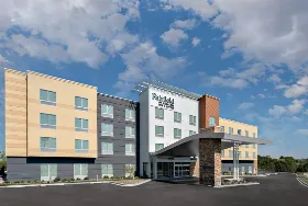 Photograph of Fairfield Inn & Suites, Lake Geneva