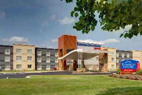 Photograph of Fairfield Inn & Suites, Middleton