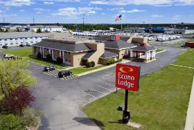 Photograph of Econo Lodge, Rothschild