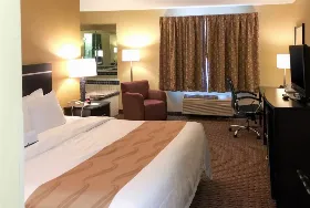 Photograph of Quality Inn, Sun Prairie