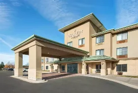 Photograph of Country Inn & Suites, Middleton