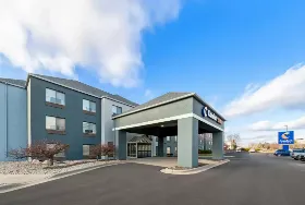 Photograph of Comfort Suites, Stevens Point