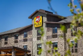 Photograph of My Place Hotel, Green Bay