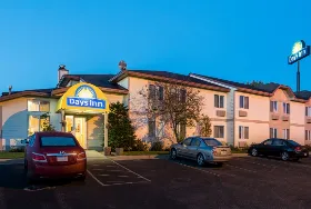 Photograph of Days Inn, Eau Claire