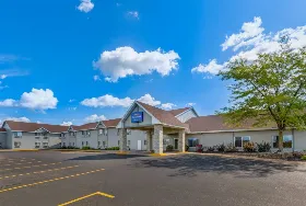 Photograph of Baymont by Wyndham, Baldwin