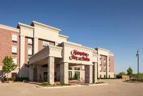 Photograph of Hampton Inn, Grafton
