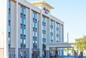 Photograph of Hampton Inn, Barboursville