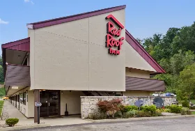 Photograph of Red Roof Inn, Hurricane