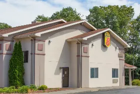 Photograph of Super 8, Lewisburg