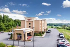 Photograph of Hampton Inn Elkins, Elkins