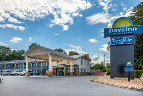 Photograph of Days Inn, Charles Town