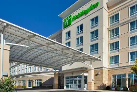 Photograph of Holiday Inn, Morgantown