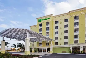 Photograph of Holiday Inn Sarasota-airport,