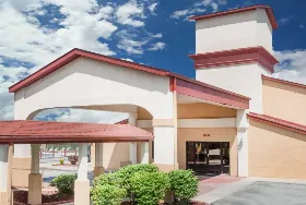 Photograph of Ramada by Wyndham, Columbia