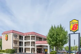 Photograph of Super 8, Albuquerque