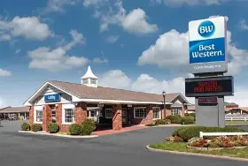 Photograph of Best Western Coach House, Springfield