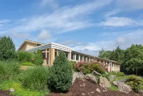 Photograph of Days Inn, Mystic