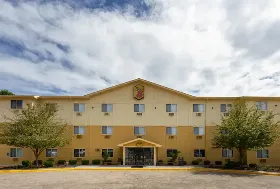 Photograph of Super 8, Cromwell