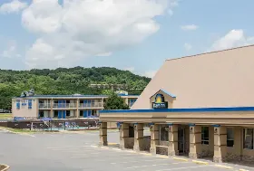 Photograph of Days Inn by Wyndham Staunton, Staunton