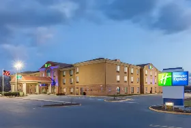Photograph of Holiday Inn Express, Ranson