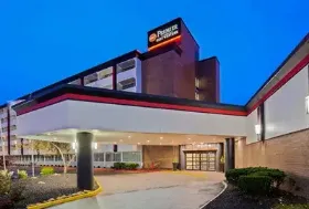 Photograph of Best Western Premier Kansas City Sports Complex Hotel, Kansas City