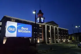 Photograph of Best Western Overland Park Hotel, Overland Park