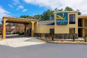 Photograph of Quality Inn, Villa Rica