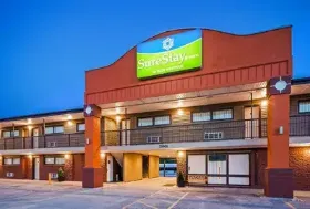 Photograph of SureStay Hotel, Lincoln