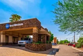 Photograph of Best Western Tucson Int'l Airport Hotel & Suites, Tucson