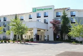 Photograph of Holiday Inn & Suites Bothell, Bothell