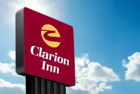 Photograph of Clarion Hotel, Norton Shores