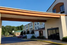 Photograph of SureStay Plus by Best Western Spartanburg Southwest, 