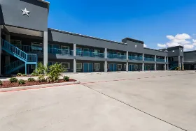 Photograph of Americas Best Value Inn, Porter