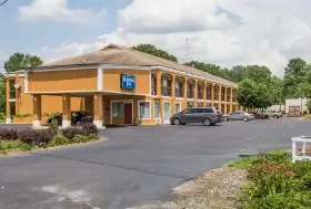 Photograph of Rodeway Inn, Laurens
