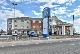 Photograph of Holiday Inn Express, Portales