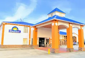 Photograph of Days Inn, Decatur