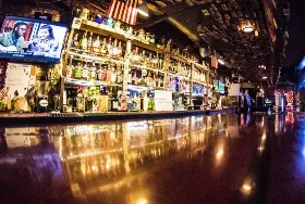 Photograph of Harry’s Bar And Discount Liquors, Carrabelle