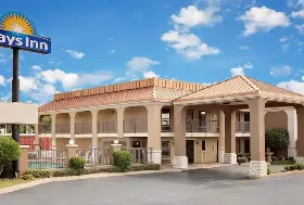 Photograph of Days Inn, Dumas