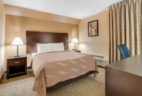 Photograph of Quality Inn, Cincinnati