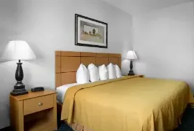 Photograph of Quality Inn, Springfield