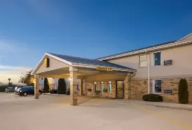 Photograph of Super 8, Mattoon