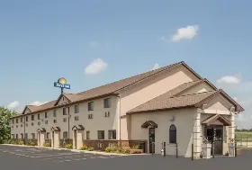 Photograph of Days Inn, Le Roy